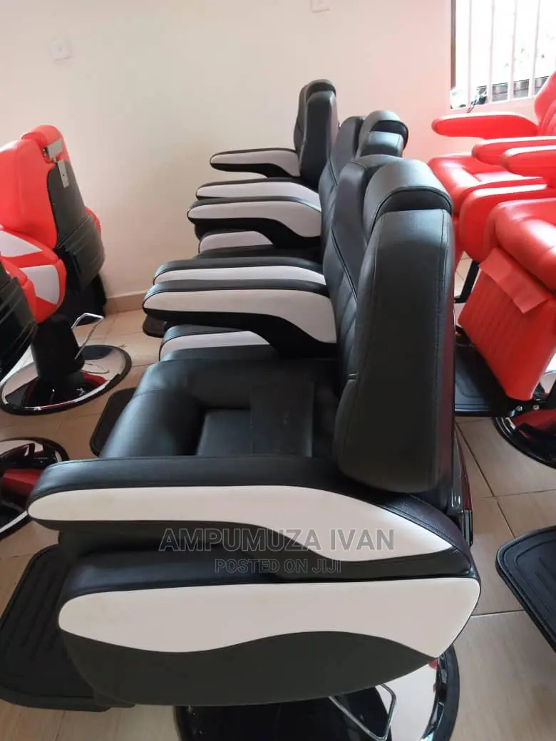 Barber Chairs HH
