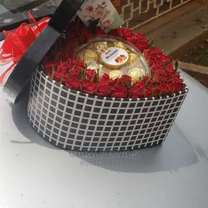 Heart Shaped Gift Hamper
