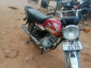 TVS 2018 Red