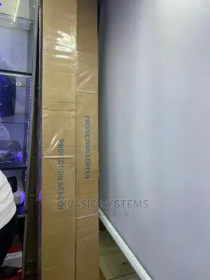 Projector Screen for Your Projectors 180by180