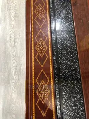 Scarting Tiles