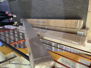 Projector Screens 180 X 180