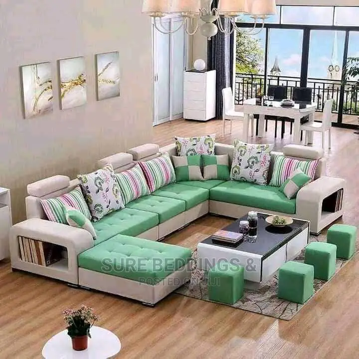 Classic Sofa and Center Table