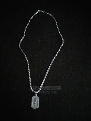 Necklaces Available for Both Unisex