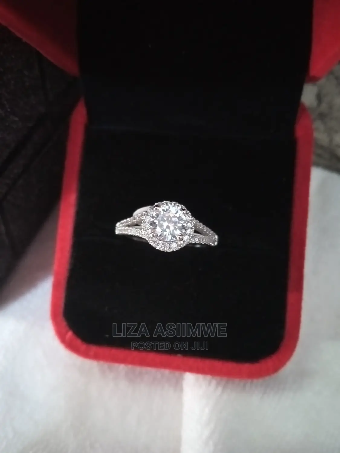 Quality Engagement Rings Available With a Ring Box Its Self
