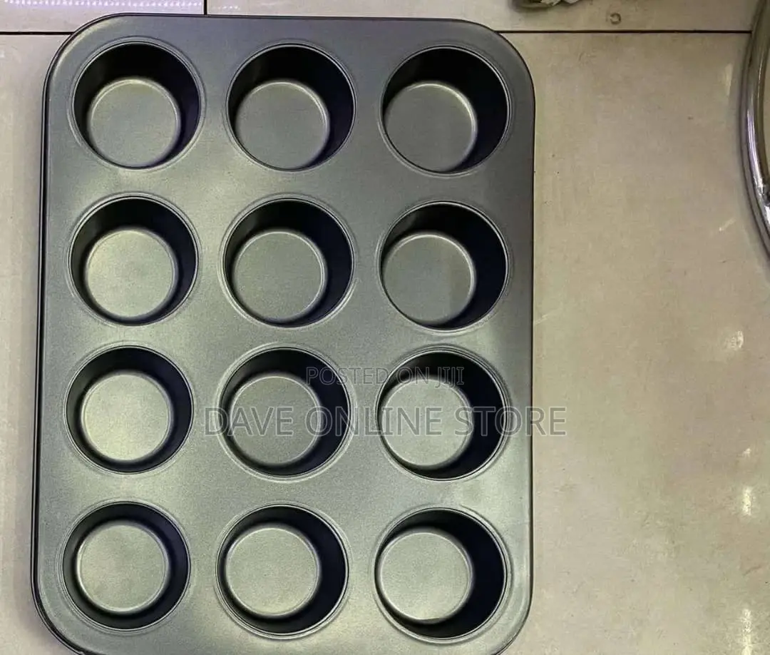 12 Hole Muffin Cake Baking Tray