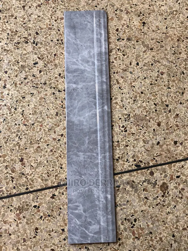 Scarting Tiles