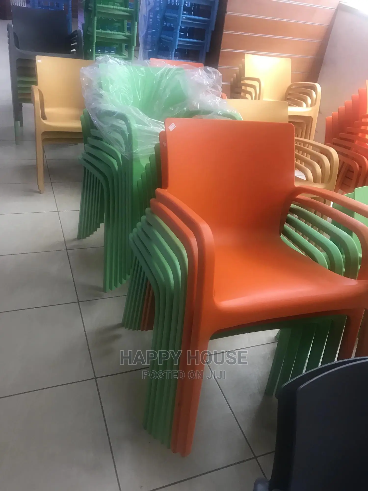 Plastic Chairs ( Restaurant Chairs)