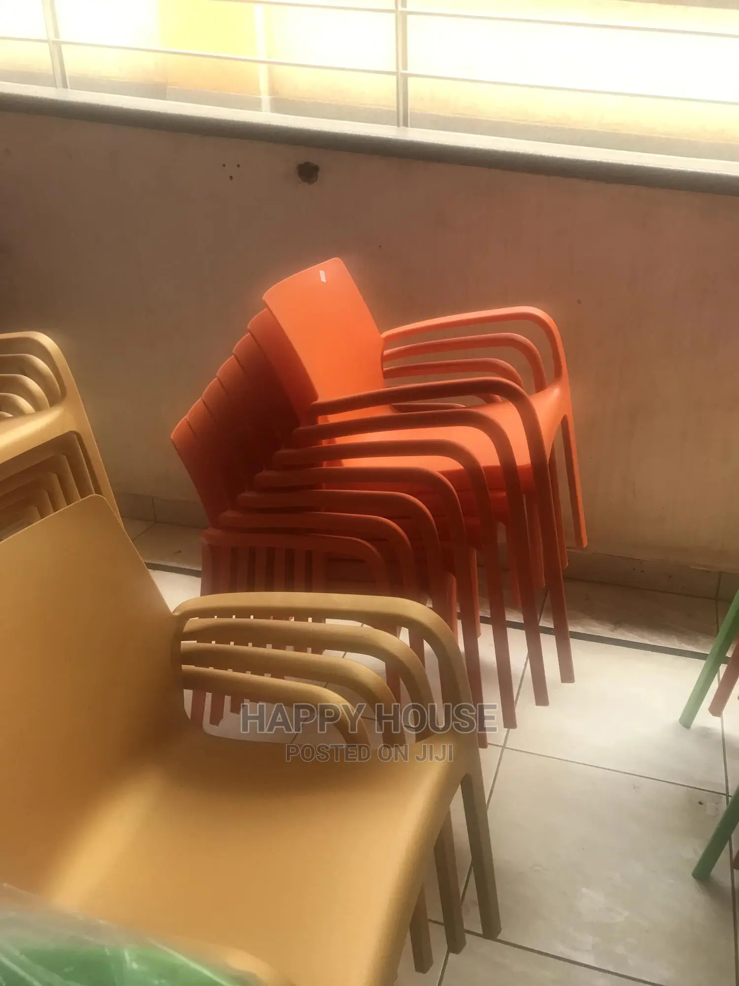 Plastic Chairs ( Restaurant Chairs)