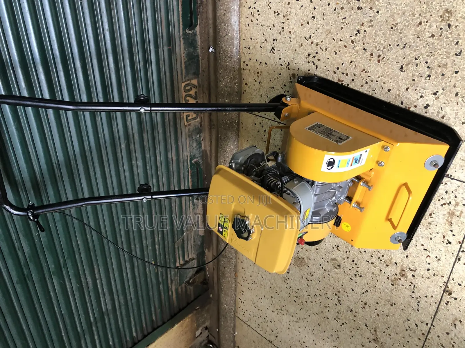 Plate Compactor C90 Robbin
