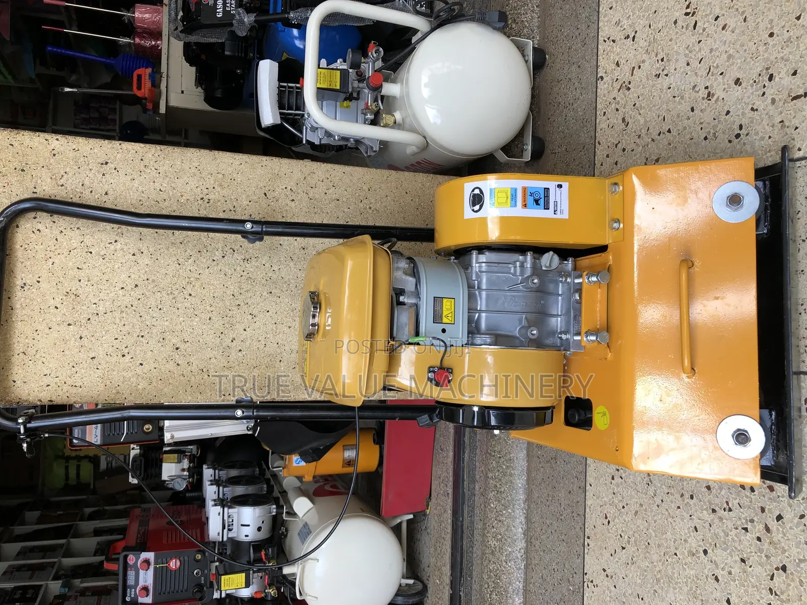 Plate Compactor C90 Robbin