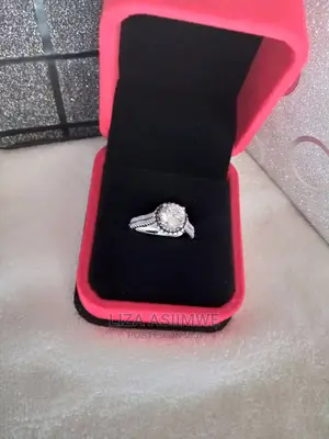 Engagement Rings Available With the Ring Box It's Self