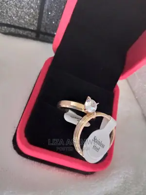 Engagement and Wedding Rings Available With the Ring Box
