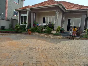 Furnished 4bdrm Bungalow in Kira Upscale for Sale