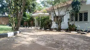 3bdrm Bungalow in Kololo Property, Central Division for Sale