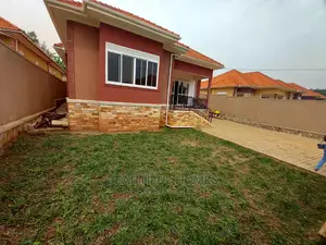 Furnished 4bdrm Bungalow in Kira Wealthy Estate for Sale