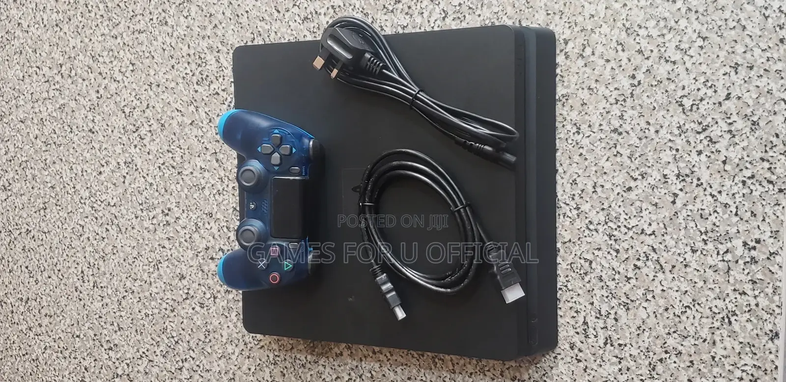 Ps4 Slim Console 1 Pad