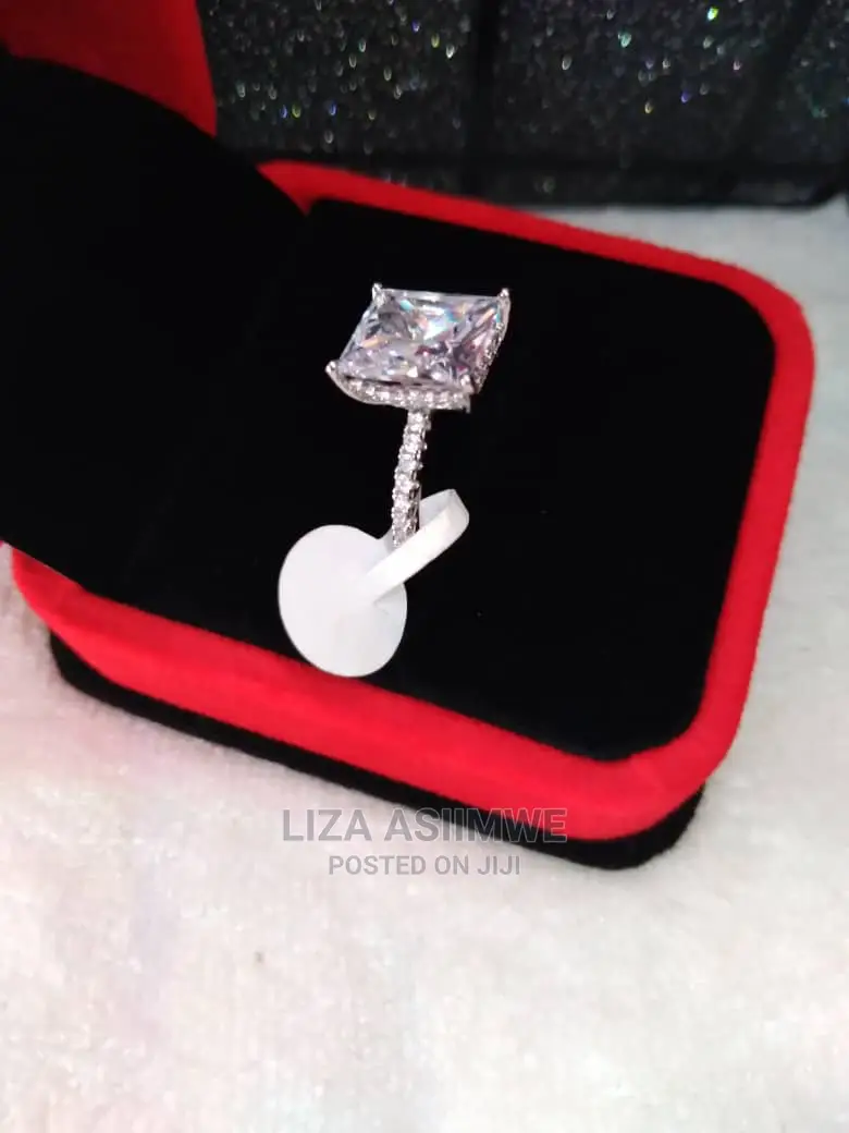 Quality Silver Engagement Rings Available