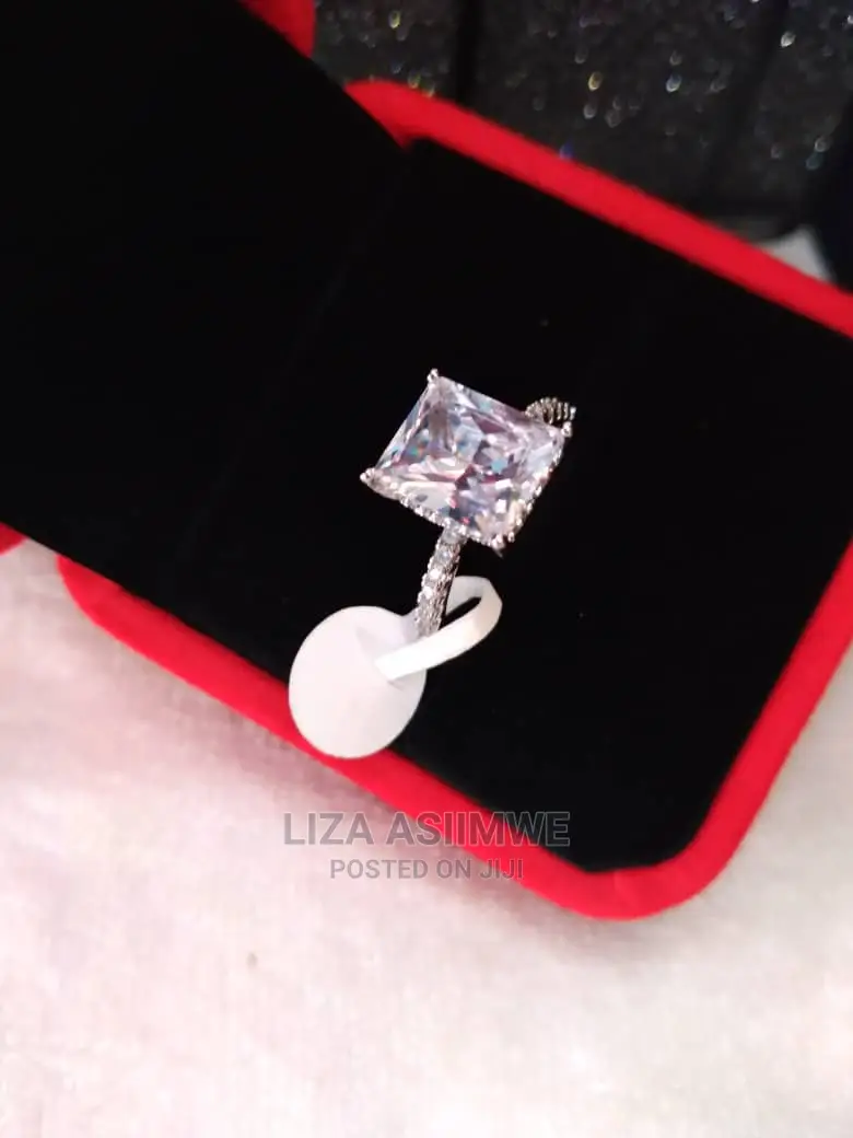 Quality Silver Engagement Rings Available
