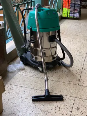 Vacuum Cleaners 60 Litres