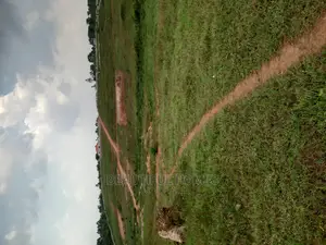 Hot,100 by 100 in Kasangati Gated Estate