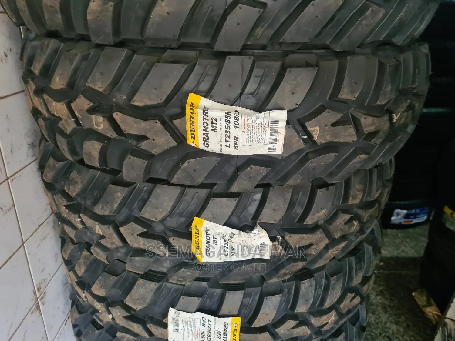 235/85r16 Dunlop M/T