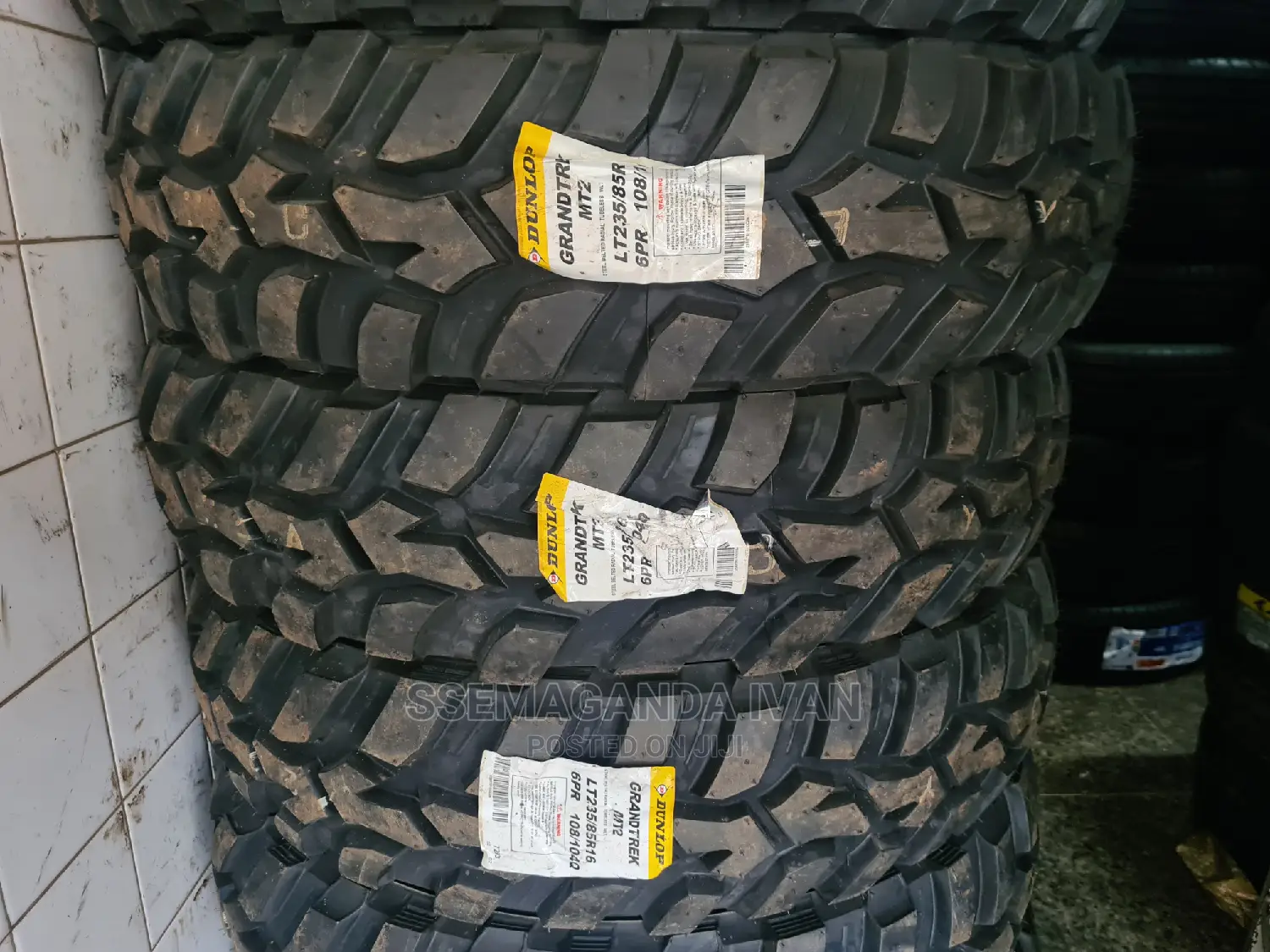235/85r16 Dunlop M/T