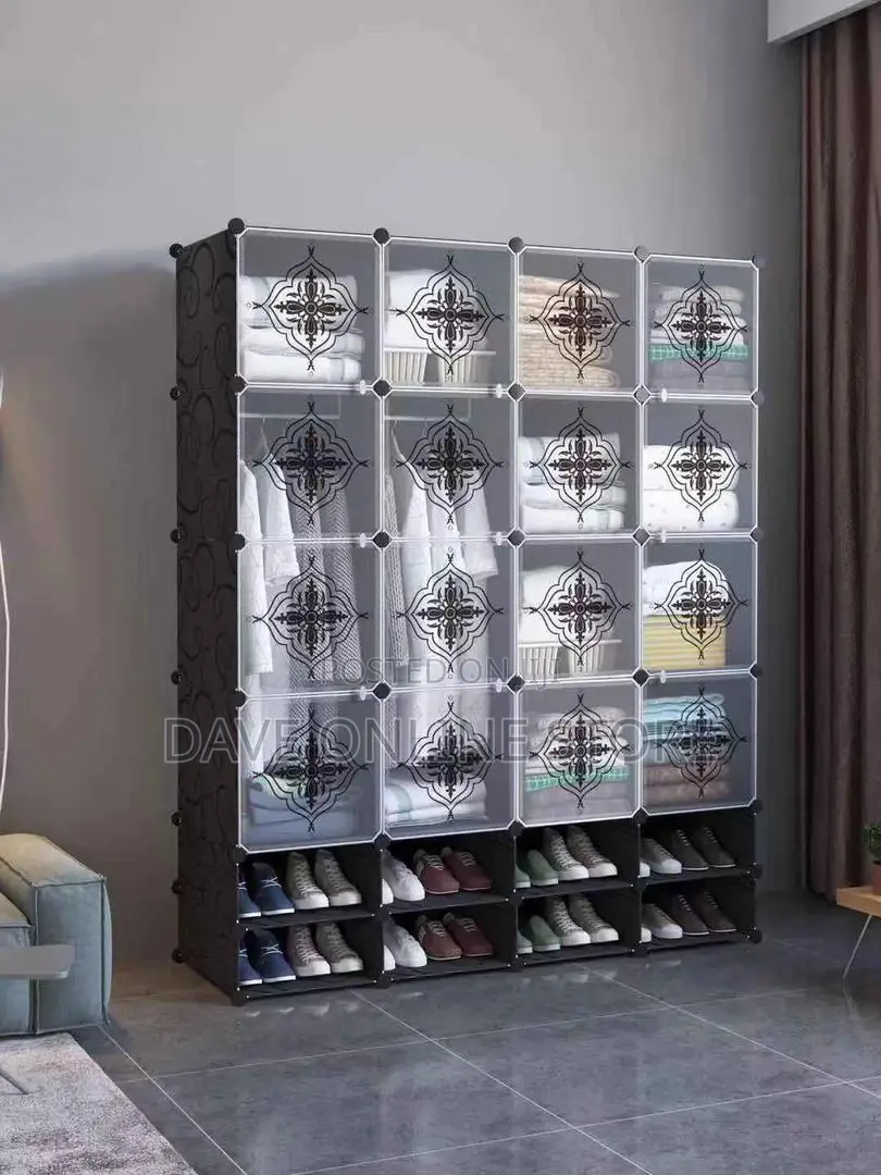 4 Column Plastic Closet With a Shoe Rack