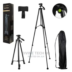 Phone and Camera Tripod Stand With the Remote and a Bag