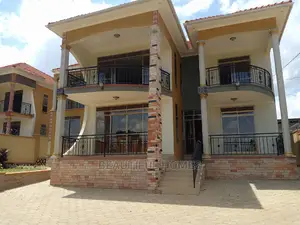 Furnished 5bdrm Duplex in Kira Gorgeous Estate, Central Division