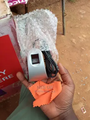 Mantra Mfs 100 Scanner Good for Simcards Registration
