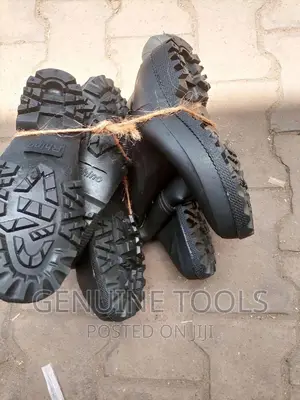 Rhino Gum Boots