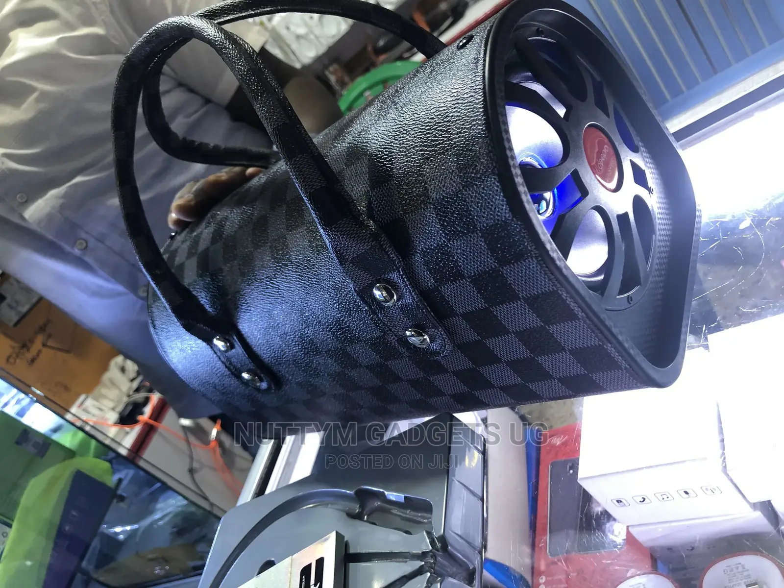K88 Bluetooth Speaker