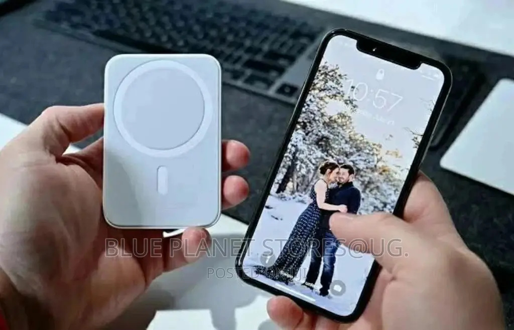 Original Apple/iPhone Battery Packs ( Magsafe )