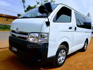 Toyota Hiace 2013 SV Premium White