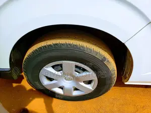 Toyota Hiace 2013 SV Premium White