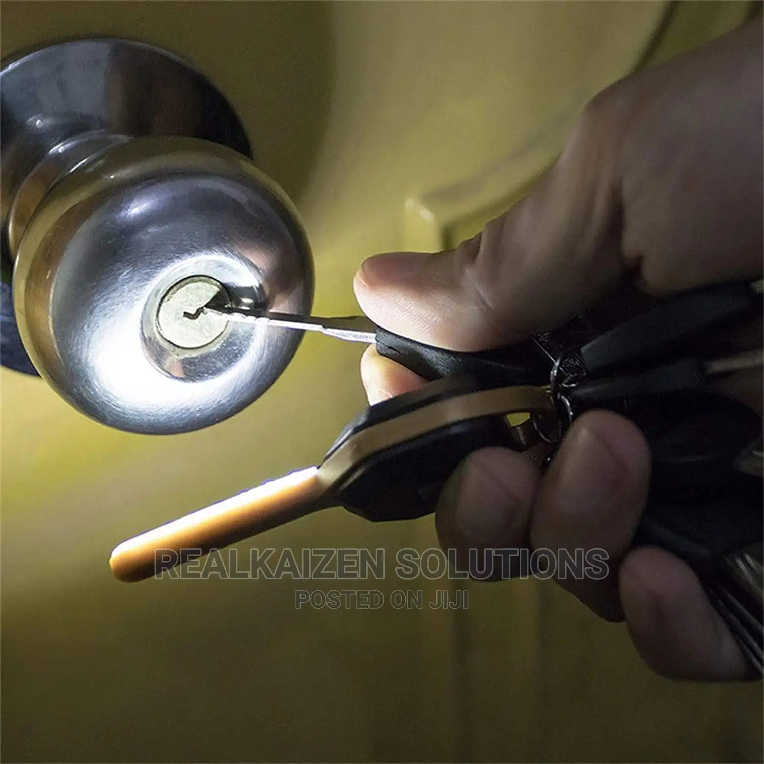 Mini COB LED Key Light Cover Torch Keychain