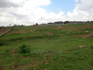 Luxury 100*100 in Kasangati ,Great Estate