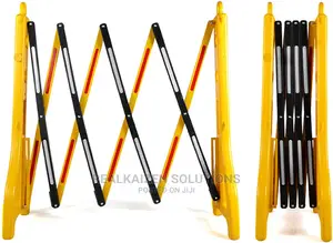 Mobile Fence Retractable Plastic Crowd Control Barrier 250cm