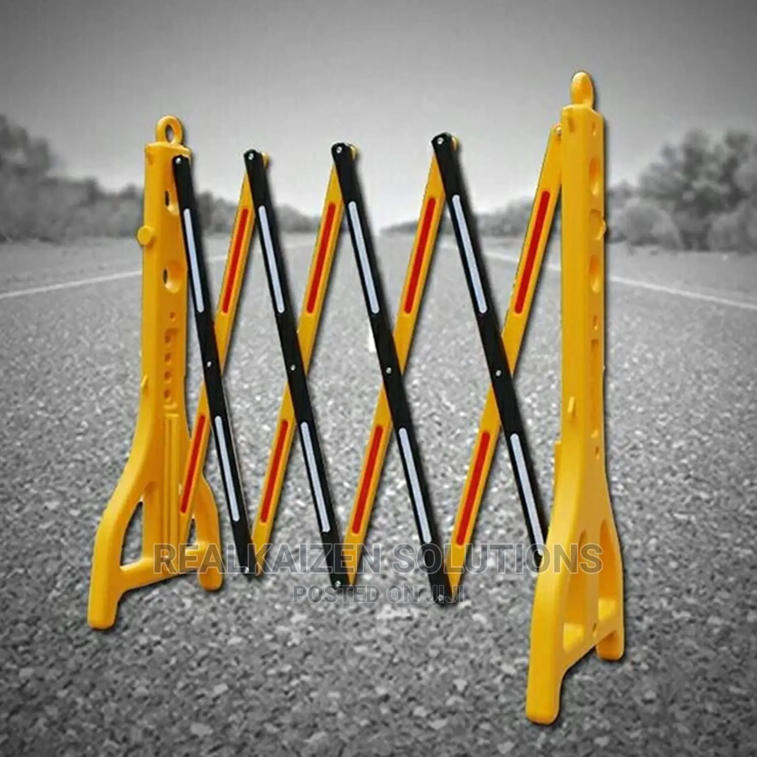 Mobile Fence Retractable Plastic Crowd Control Barrier 250cm