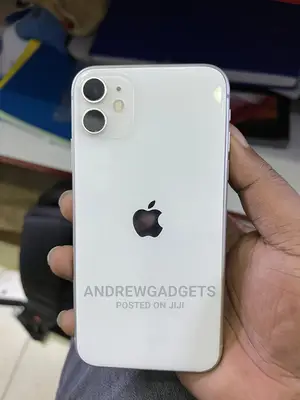 Apple iPhone 11 128 GB White