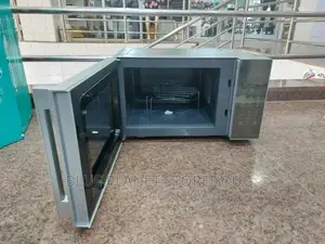 Hisense 25litres Digital Microwave Oven With a Grill.