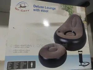 Deluxe Lounge With Stool
