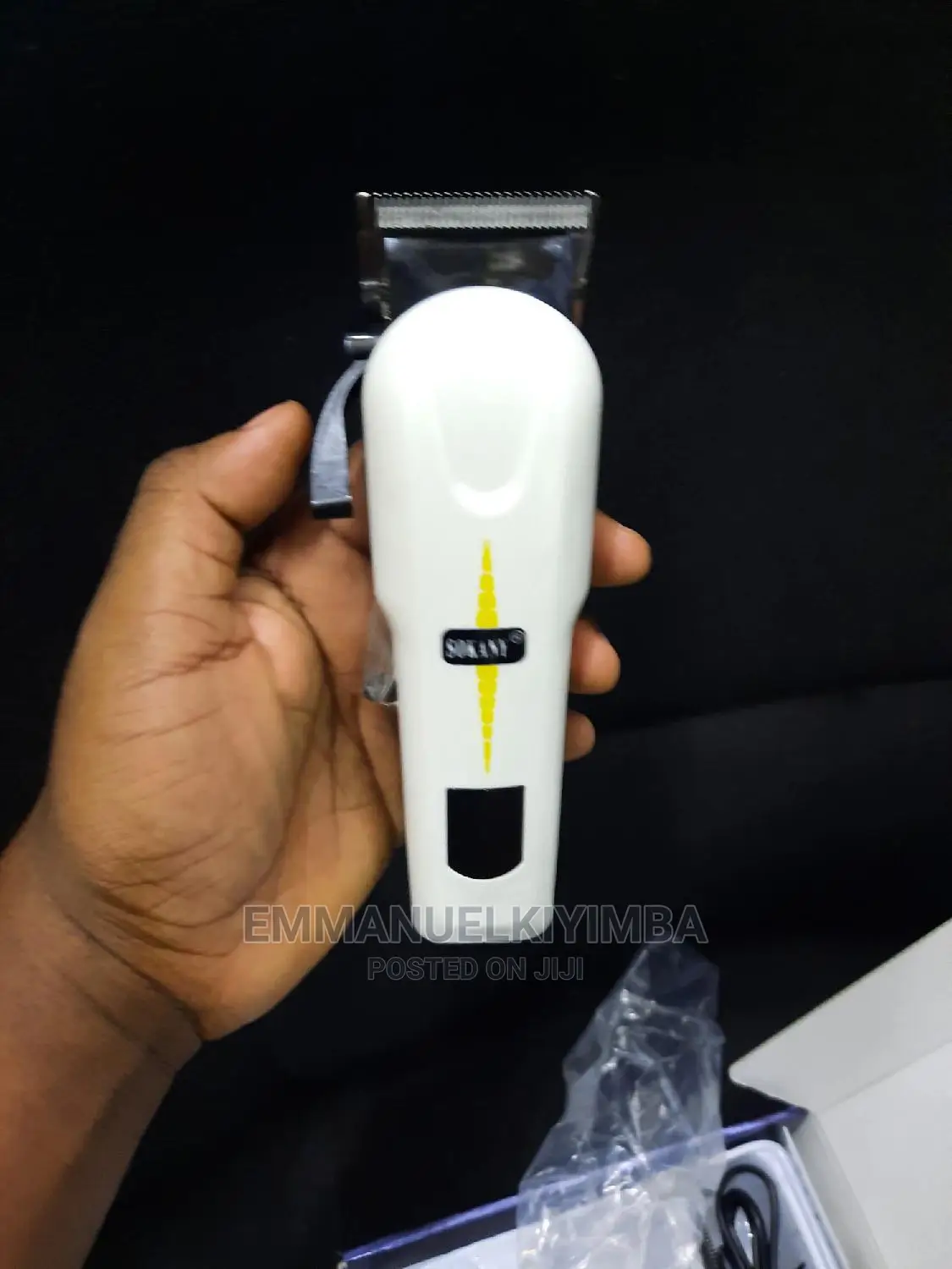 Rechargeable Machine Solans