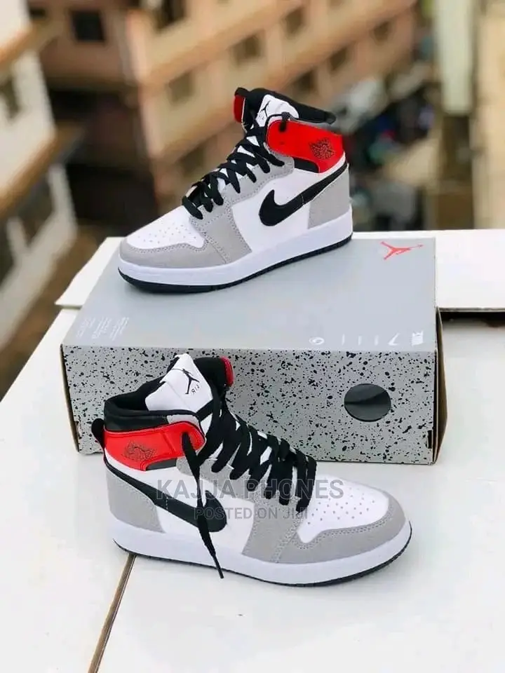 Nike Sneakers