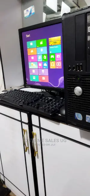 Desktop Computer Dell OptiPlex 7760 2GB Intel Core 2 Duo HDD 320GB