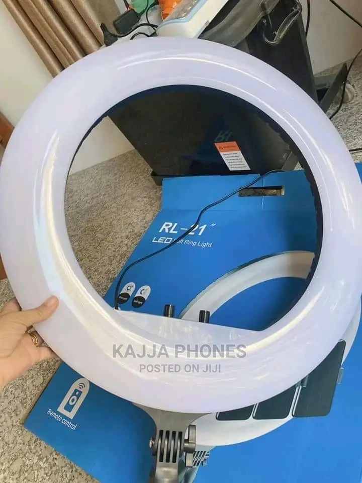 Ring Light With 3 Phone Holder and Stand