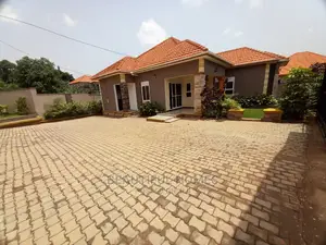 Furnished 4bdrm House in Kira Gated Estate for Sale