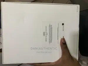 New Apple iPad Pro 12.9 (2020) 256 GB Gray