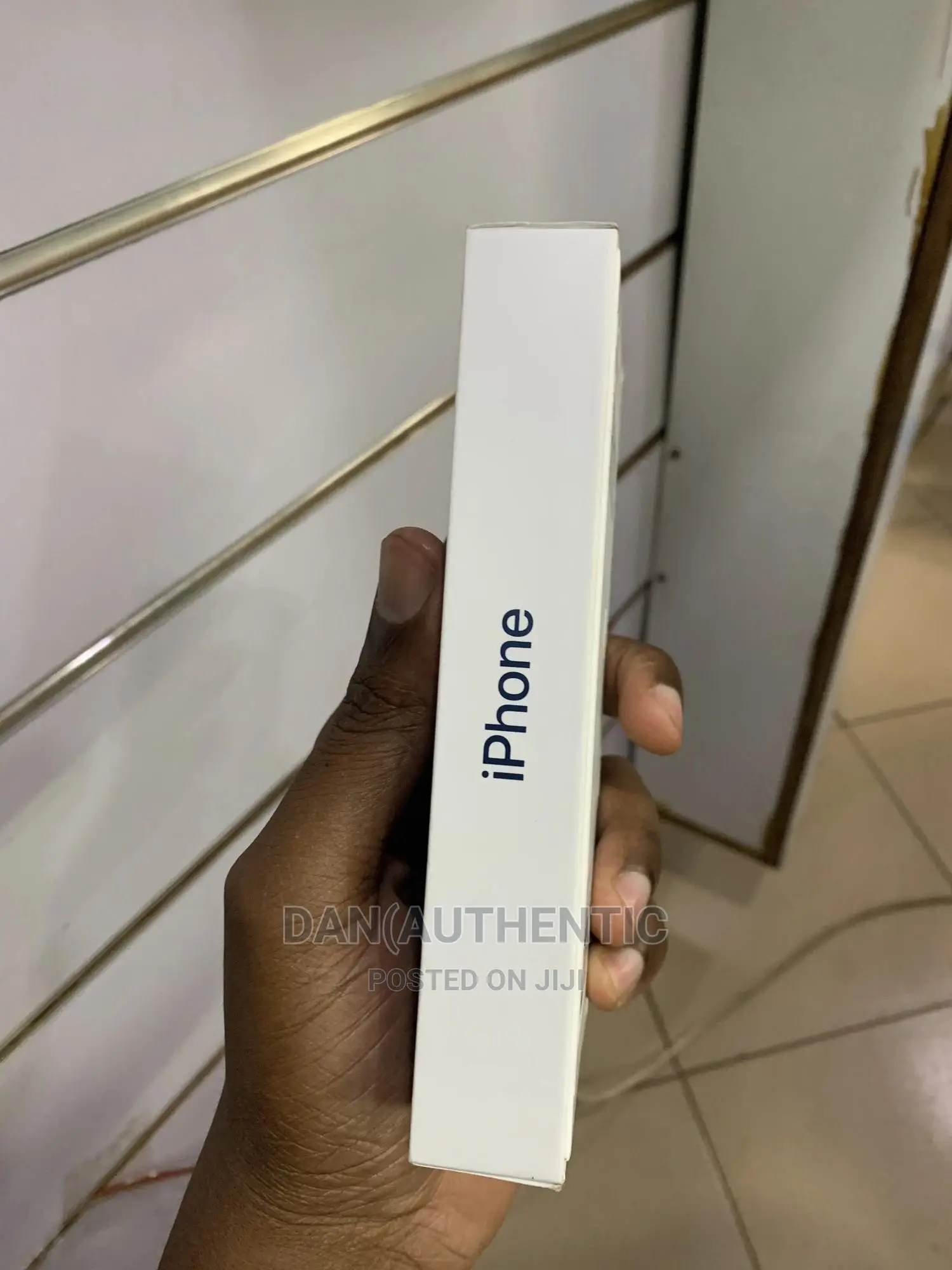 New Apple iPhone 13 256 GB Blue